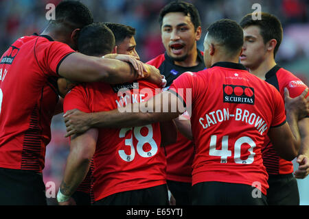 Manchester, UK. 15. August 2014. Super League-Rugby. Salford Red Devils gegen katalanische Drachen. Kevin Locke von Salford Red Devils feiert seinen Versuch Credit: Action Plus Sport/Alamy Live News Stockfoto