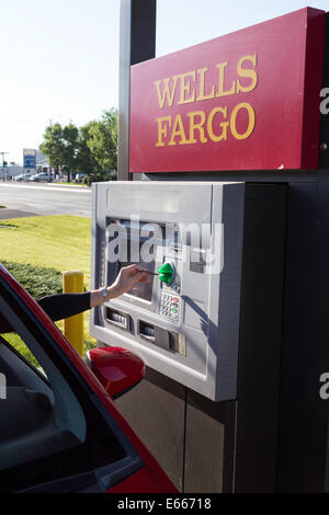 Wells Fargo Bank Drive-thru ATM, USA Stockfoto