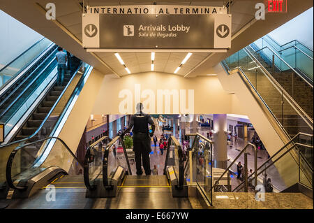 Internationalen Terminal am Hartsfield-Jackson Atlanta International Airport in Atlanta, Georgia, USA. Stockfoto