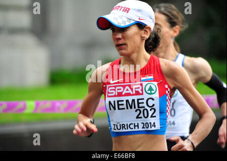 Zürich, Schweiz. 16. August 2014. Lisa Nemec beim Marathon der Frauen des Europäischen Leichtathletik-Meisterschaft 2014 in Zürich, Schweiz. Bildnachweis: Erik Tham/Alamy Live-Nachrichten Stockfoto