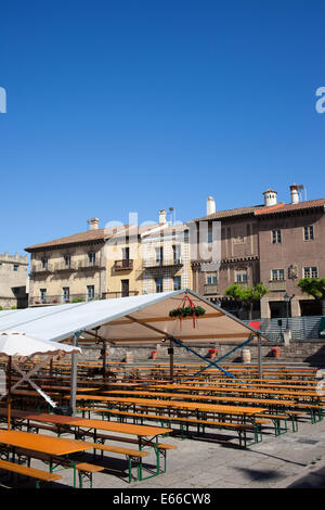Plaza Mayor im Poble Espanyol - das spanische Dorf in Barcelona, Katalonien, Spanien. Stockfoto