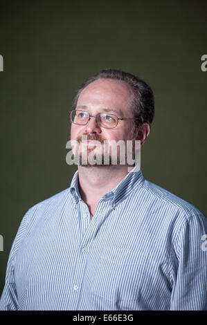 Schottische Krimiautorin, Stuart MacBride, Teilnahme an der Edinburgh International Book Festival am Montag, 11. August 2014 Stockfoto