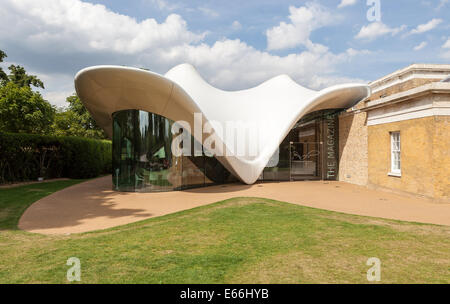 Die Serpentine Sackler Gallery-Erweiterung von Zaha Hadid entworfen. Stockfoto