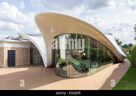 Die Serpentine Sackler Gallery-Erweiterung von Zaha Hadid entworfen. Stockfoto