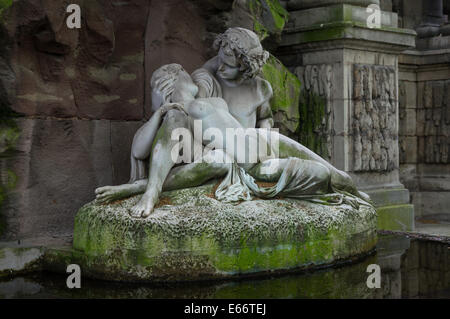 Die Medici-Brunnen im Jardin du Luxembourg, der Jardin du Luxembourg in Paris, Frankreich Stockfoto