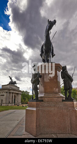 Wellington Arch, auch bekannt als Verfassung Arch Hyde Park im Zentrum von London Stockfoto