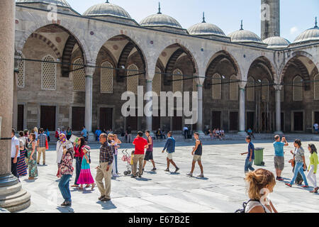 Innenraum blaue Moschee Istanbul Stockfoto