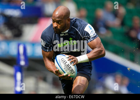 Twickenham, Großbritannien. 17. August 2014. World Club Rugby 7 s. Miles CRAIGWELL (Seattle (USA)) läuft mit dem Ball während des Spiels zwischen Gloucester Rugby (ENG) und Seattle (USA). Bildnachweis: Aktion Plus Sport/Alamy Live-Nachrichten Stockfoto