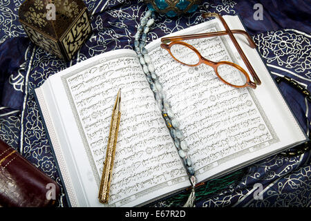 Der Koran ist die Bibel für Muslime Stockfoto