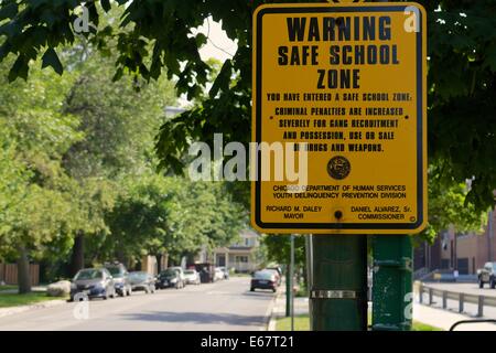 Sichere Schule-Zone-Warnschild, Chicago, Illinois Stockfoto