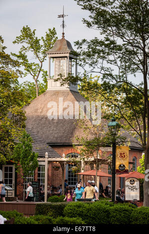 Kuppel bei Sonnenuntergang, Kaufleute Square, Colonial Williamsburg, Virginia Stockfoto