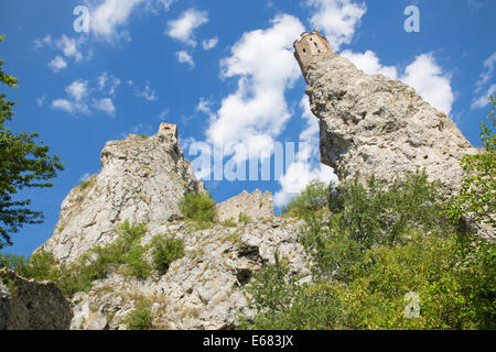 Die Ruinen der Burg Devin in der Nähe von Bratislava Stockfoto