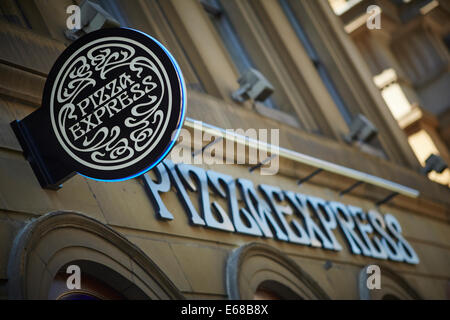 Pizza Express Restaurant auf King Street in Manchester UK Stockfoto