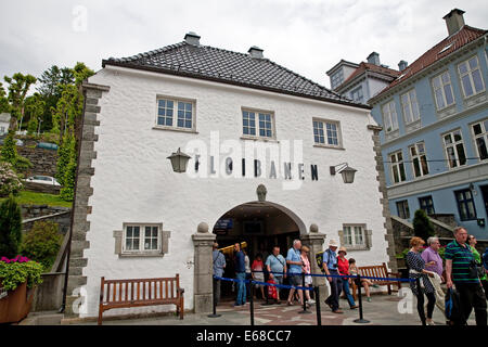 Floibanen Standseilbahn in Bergen Norwegen Stockfoto