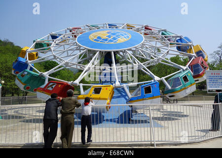 Nordkorea, Messegelände fahren im nordkoreanischen Freizeitpark in Nordkorea Stockfoto