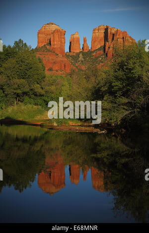 Die schönen roten Felsen von Sedona in der Wüste Südwesten von Arizona Stockfoto