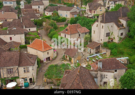 Stadtbild, Saint-Cirq-Lapopie, Midi-Pyrénées, Frankreich, Département Lot, Lot-Tal Stockfoto