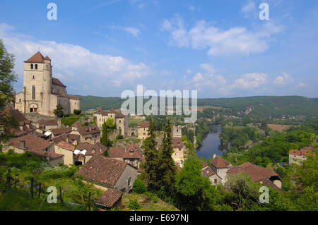 Stadtbild, Saint-Cirq-Lapopie, Midi-Pyrénées, Frankreich, Département Lot, Lot-Tal Stockfoto