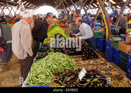 Markt, Avanos, Nevşehir Provinz, Kappadokien, Zentral-Anatolien-Region, Südostanatolien, Türkei Stockfoto