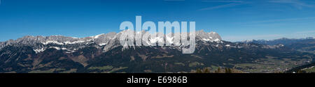 Wilder Kaiser Gebirge und Region, Anzeigen von Ellmau, Tirol, Österreich Stockfoto