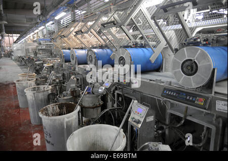 Greslab Gesellschaft von Scandiano (Reggio Emilia, Italien), kooperative für die Produktion von glasierten Feinsteinzeug für Böden Stockfoto