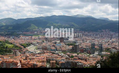 Panorama auf das Zentrum von Bilbao, Baskenland, Spanien. Stockfoto