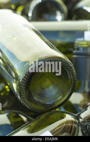 Weinflasche, grünes Glas, Glas, Flasche unten Stockfoto
