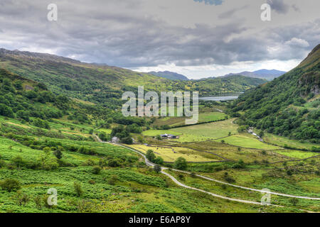 Blick Richtung Llyn Gwynant, Snowdonia, North Wales, UK Stockfoto