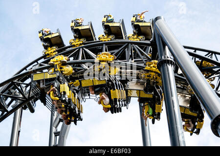 Das Smiler Achterbahn Freizeitpark Alton Towers ritten Stockfoto