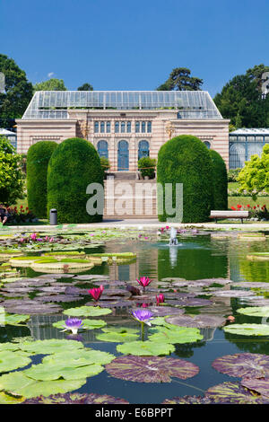 Seerosenteich, maurischen Villa, zoologische und botanische Garten Wilhelma, Stuttgart, Baden-Württemberg, Deutschland Stockfoto