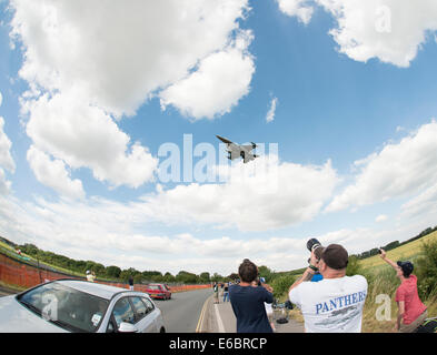 Royal International Air Tattoo 2014 F16 Fighting Falcon von Planespotters Ansatz zur RIAT 2014 beobachtet Stockfoto