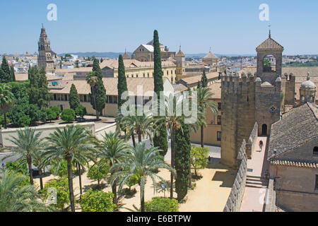 Blick auf den The Alcazar de Los Reyes Cristianos auch bekannt als Alcazar von Cordoba, Cordoba, Andalusien, Spanien Stockfoto