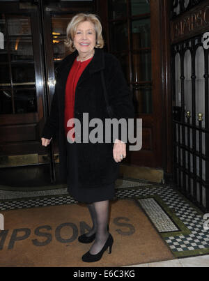 Die Oldie of the Year Awards - Ankünfte mit: Anne Reid wo: London, Vereinigtes Königreich bei: 4. Februar 2014 Stockfoto