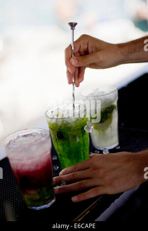 Mojito Cocktail servierbereit Stockfoto