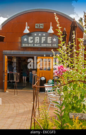 USA, Washington, Whidbey Island, Langley. Useless-Bucht ist ein beliebtes Café in Langley. Stockfoto