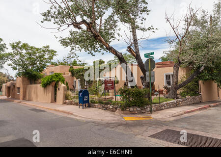 Kunst und Architektur in Santa Fe, New Mexico. Stockfoto