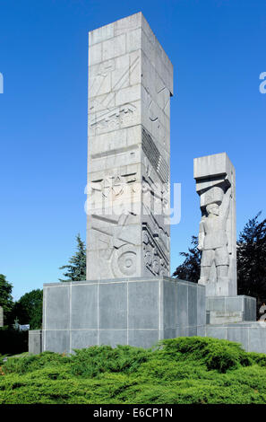 Sowjetischen Ehrenmal am Plac Xawerego Dunikowskiego in Olsztyn, Polen, Europa Stockfoto