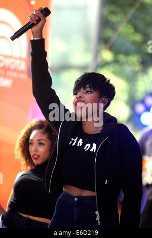 New York, USA. 19. August 2014. Jennifer Hudson führt auf NBC "Today" Show am Rockefeller Plaza am 19. August 2014 in New York City Credit: Dpa picture-Alliance/Alamy Live News Stockfoto