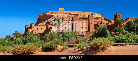 Adobe-Gebäude der Berber Ksar oder befestigte Dorf von Ait Benhaddou, Souss-Massa-Drâa, Marokko Stockfoto