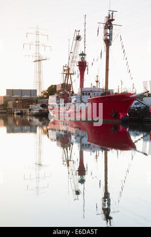 Deutschland, Hamburg, Hamburg-Harburg, Kanal Hamburg Harburg Hafen, Feuerschiff Elbe 1 Stockfoto