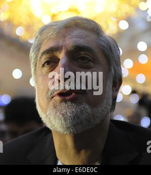 Kabul, Afghanistan. 21. August 2014. Afghanische Präsidentschaftskandidat Abdullah Abdullah besucht eine Versammlung in Kabul, Afghanistan, am 21. August 2014. Bildnachweis: Rahmin/Xinhua/Alamy Live-Nachrichten Stockfoto