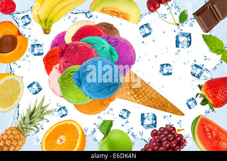 Eis-Konzept mit Eis und Früchten Stockfoto