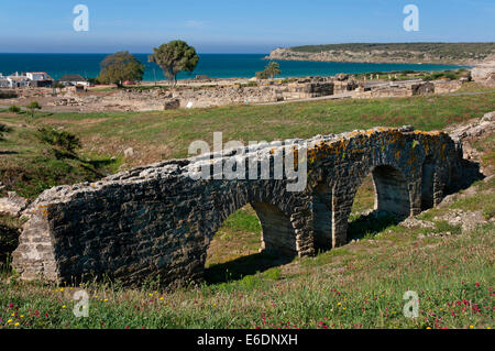 Römische Ruinen von Baelo Claudia-Aquädukt von Punta Paloma, Tarifa, Cadiz Provinz, Region von Andalusien, Spanien, Europa Stockfoto