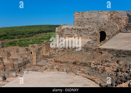 Römische Ruinen Baelo Claudia-Theater, Tarifa, Cadiz Provinz, Region von Andalusien, Spanien, Europa Stockfoto