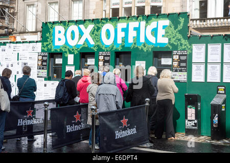 Edinburgh Fringe Festival Abendkasse außerhalb der Assembly Rooms auf George Street, Edinburgh Stockfoto