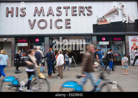 Seine Master Voice Plattenladen bekannt wie HMV auf der Oxford Street, London, England, UK Stockfoto