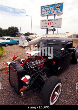 Entlang der Route 66, die Hauptroute von Autos von Chicago nach Los Angeles. Auf der Suche nach Arbeit, gefolgt Familien Rt 66, was sie hoffen Stockfoto