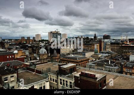 Ein Blick auf das Stadtzentrum von Glasgow von oben Stockfoto