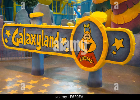 Galaxyland, eines der weltweit größten indoor-Freizeitparks in West Edmonton mall Stockfoto