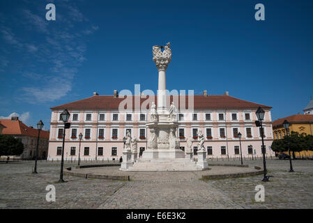 Pestsäule und Hauptsitz von Slawonien, Hauptplatz, Fort, Osijek, Kroatien Stockfoto